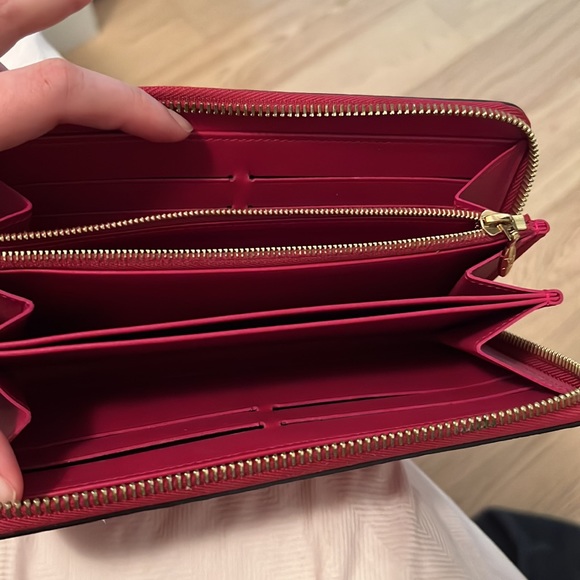 SOLD: Louis Vuitton Vernis continental wallet - Picture 10 of 10